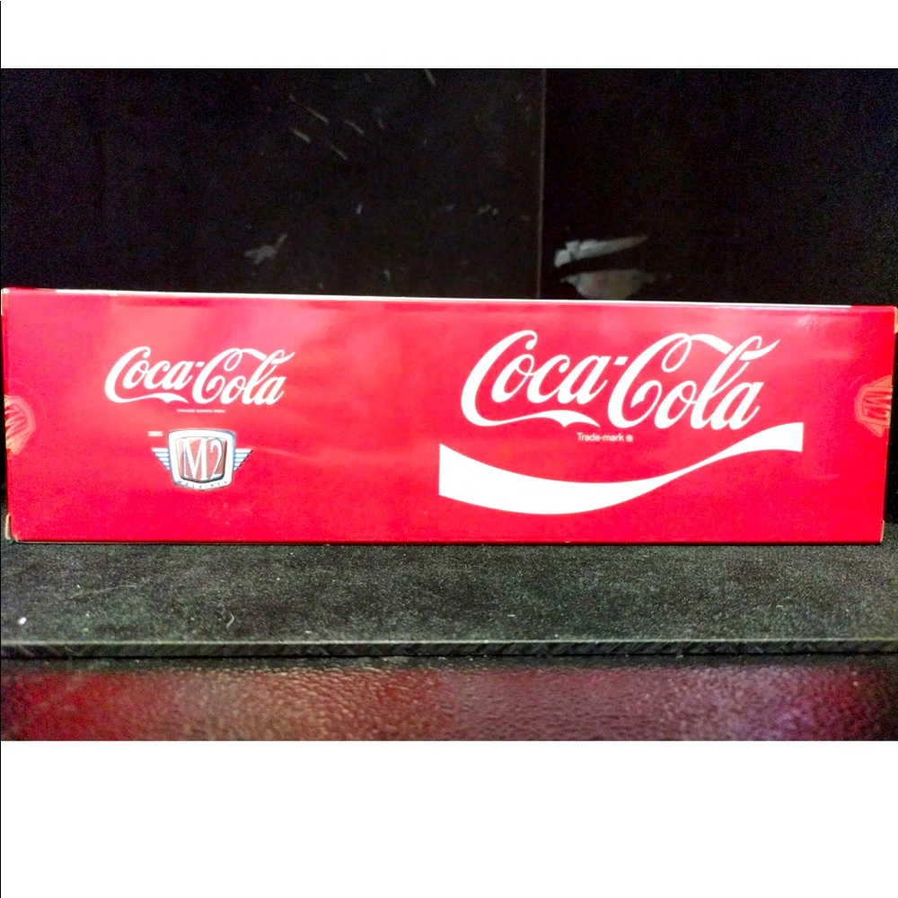 M2 Machines Auto-Haulers Coke 1970 Chevy C60 & 1970 Chevy C60 Truck TW06 - Picture 6 of 8
